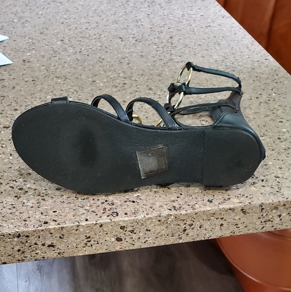 Flat Gladiator Sandals - Picture 4 of 4